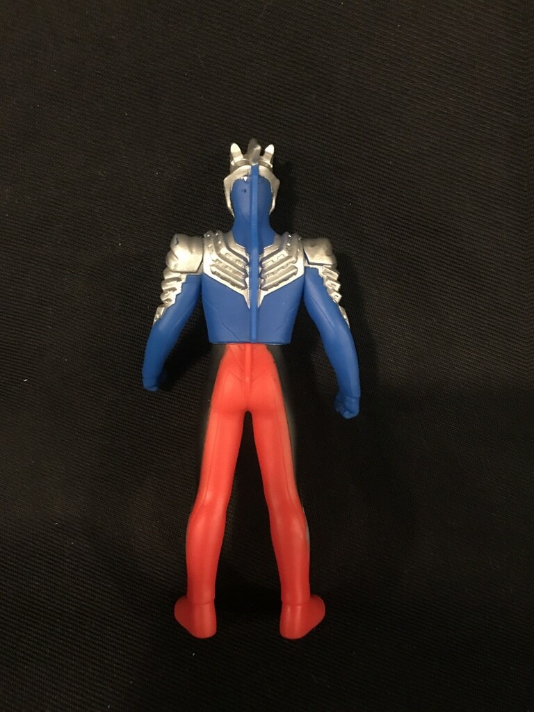 Bandai Ultra Hero Ultra Fight Ultraman Orb Emerium Slugger