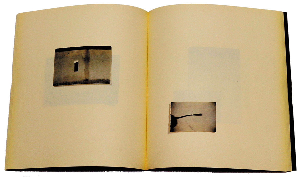 Nazraeli Press/山本昌男「空の箱 A Box of KU」