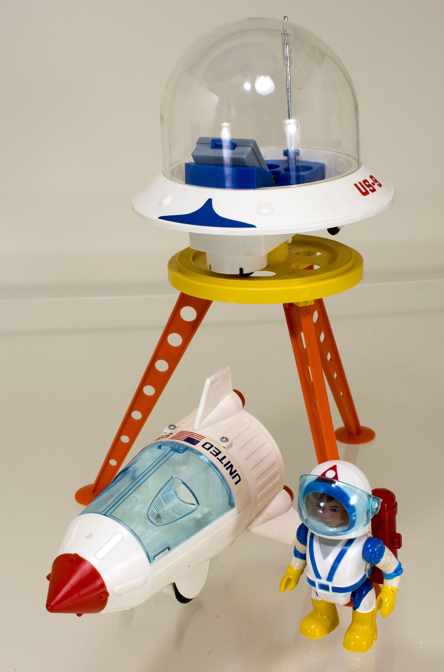 トミー・日本 トミー君宇宙基地セット