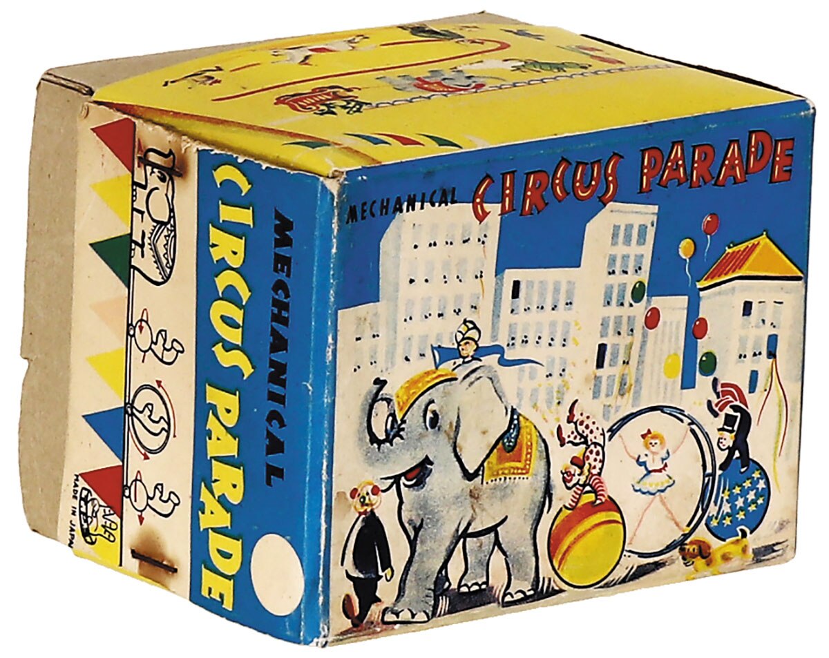 CIRCUS PARADE