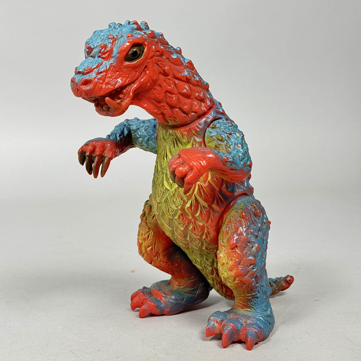 Yahoo!オークション - 古い ソフビ (検索 怪獣ゴメラ ゼンマイ