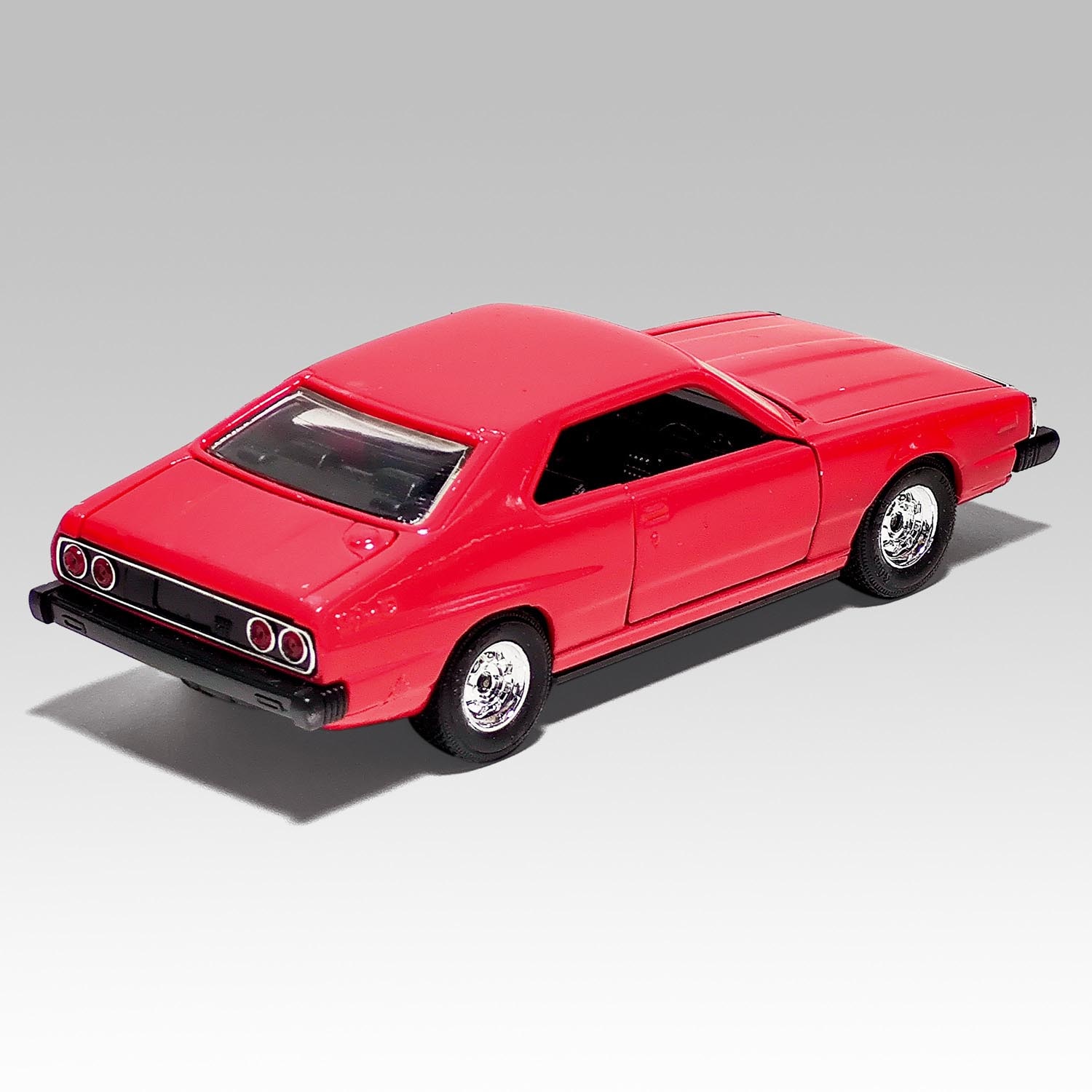 2000GT TOYOTA 永大グリップ 森永卓郎のミニカーコラム「永大グリップ