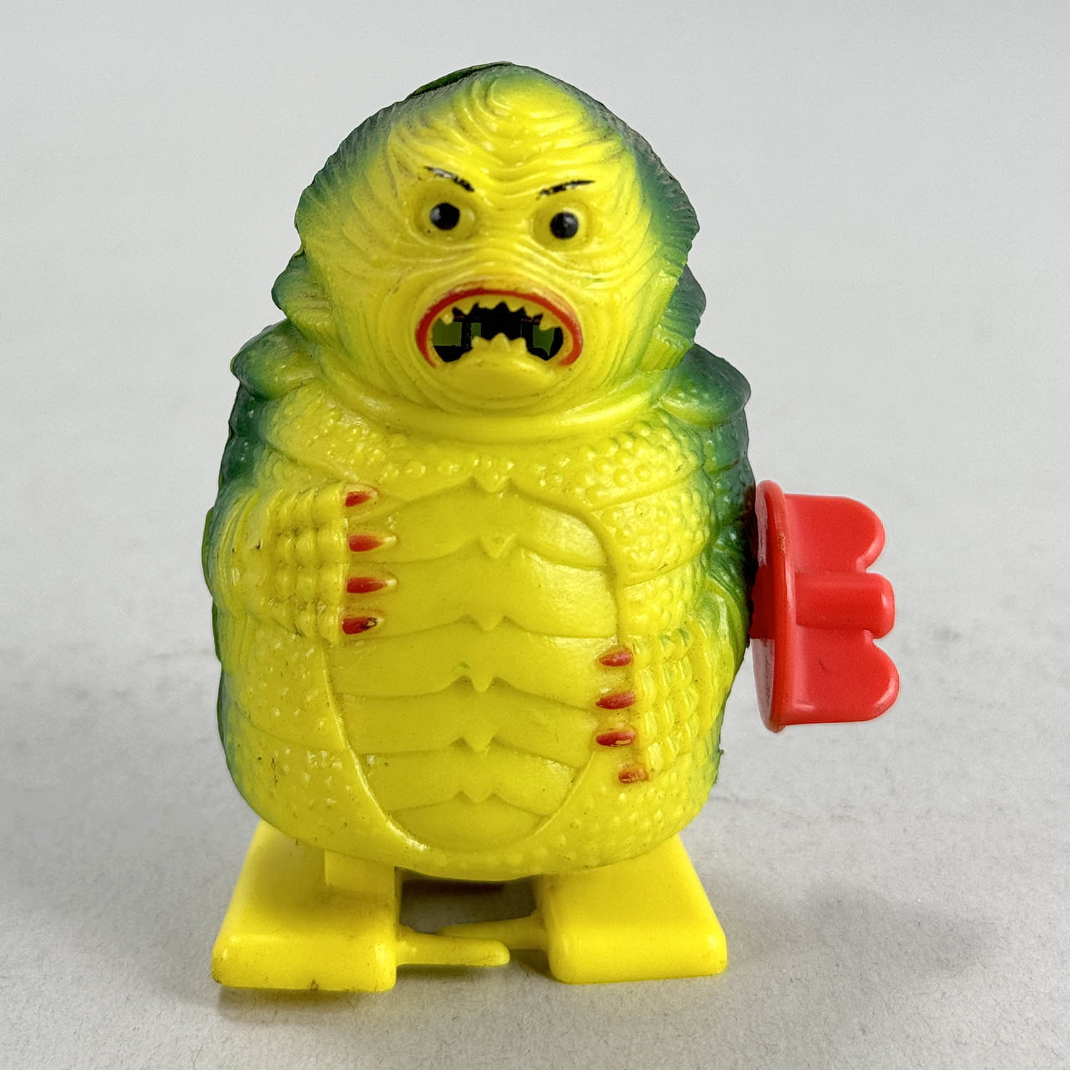 822] 半魚人 トコトコ人形