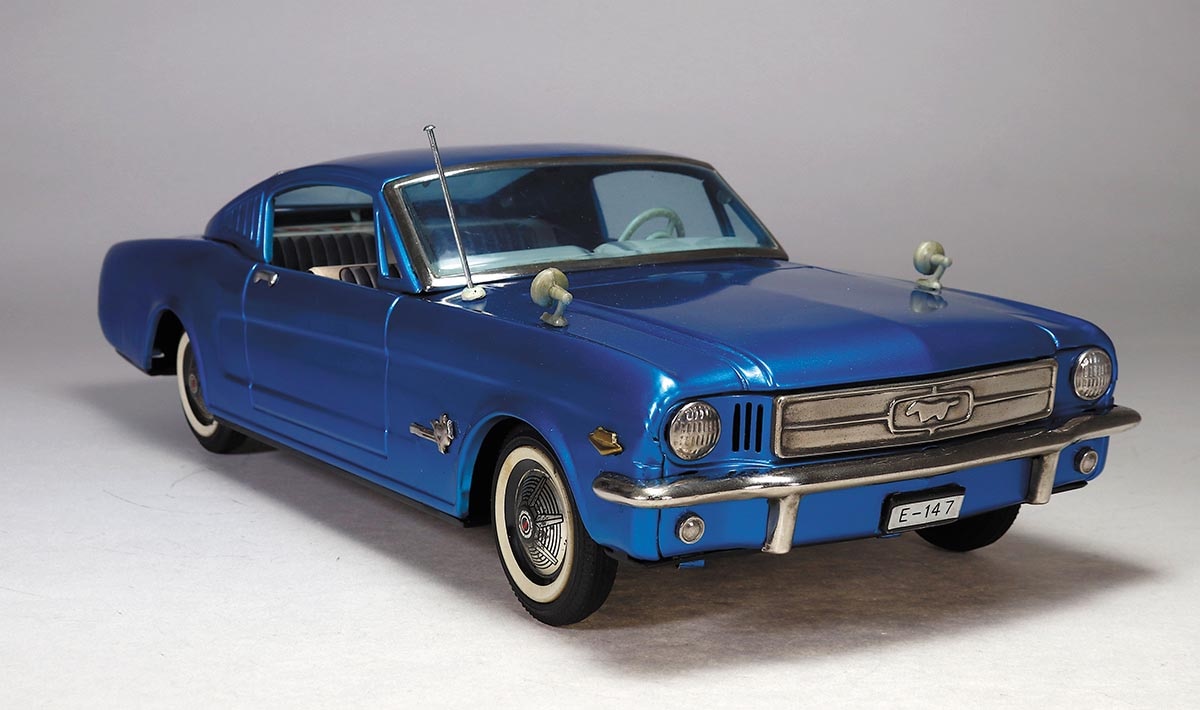昭和レトロ　フォード　ＭＵＳＴＡＮＧ　マスタング（野村トーイ）日本製 野村トーイ フォード・マスタング（メタリックブルー）