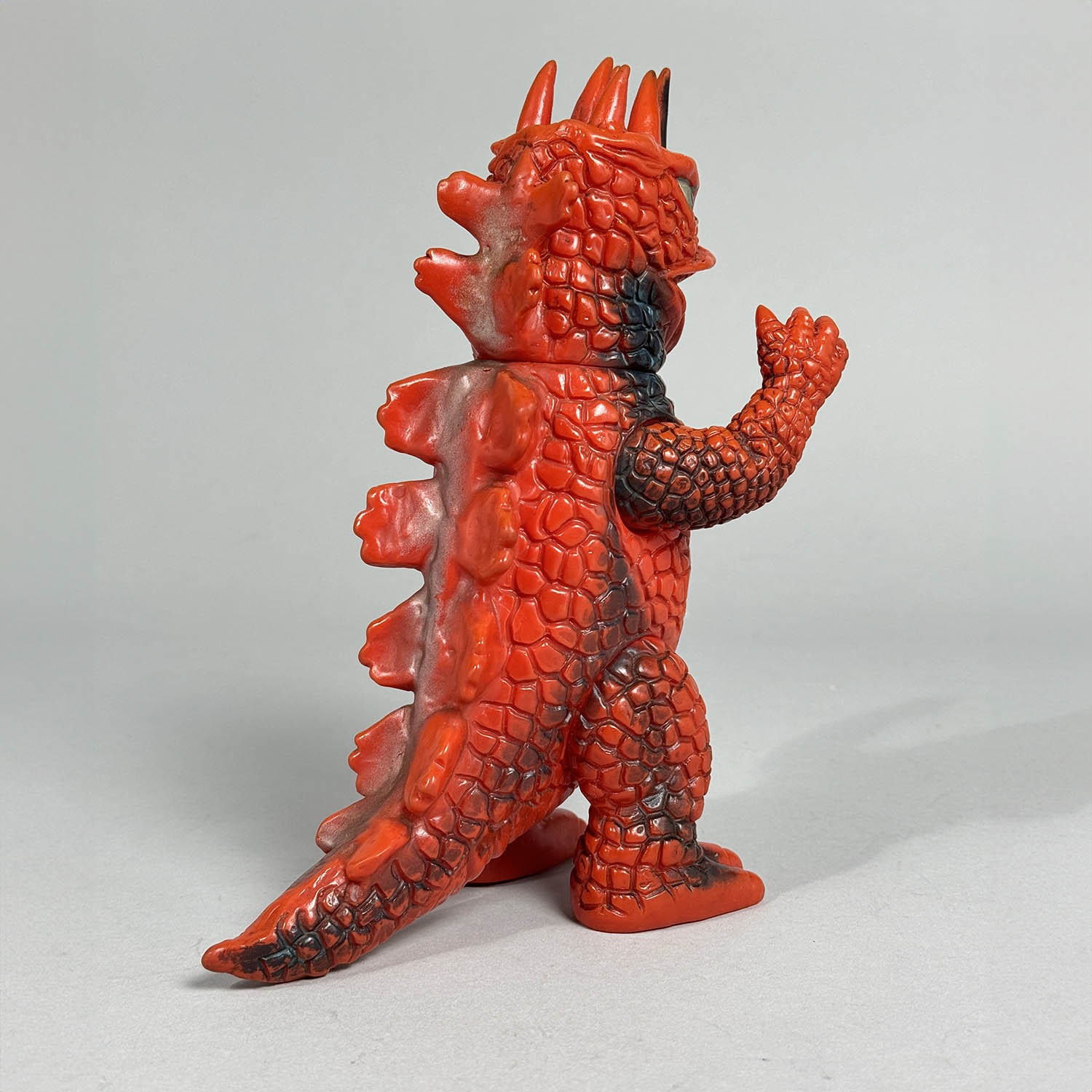 2273] 火をふく恐竜 原始怪獣シリーズ 6本角 足先未塗装