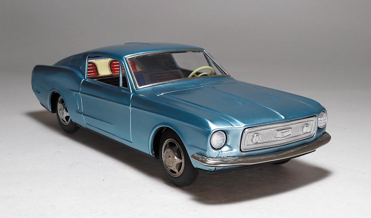 旧バンダイ【 フォード マスタング青】ブリキ自動車 tin toy car 箱付 旧バンダイ【 フォード マスタング青】ブリキ自動車 tin toy car