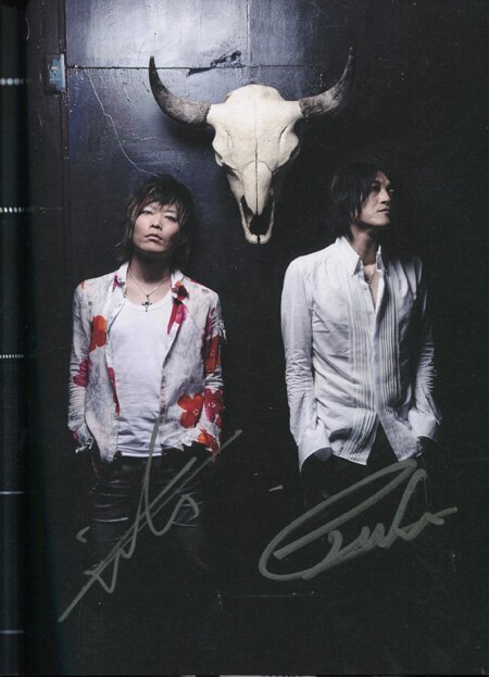 入手困難品★GRANRODEOTシャツアクキー直筆サイン谷山紀章 GRANRODEO 直筆サイン本「STORY OF ROCK☆SHOW」