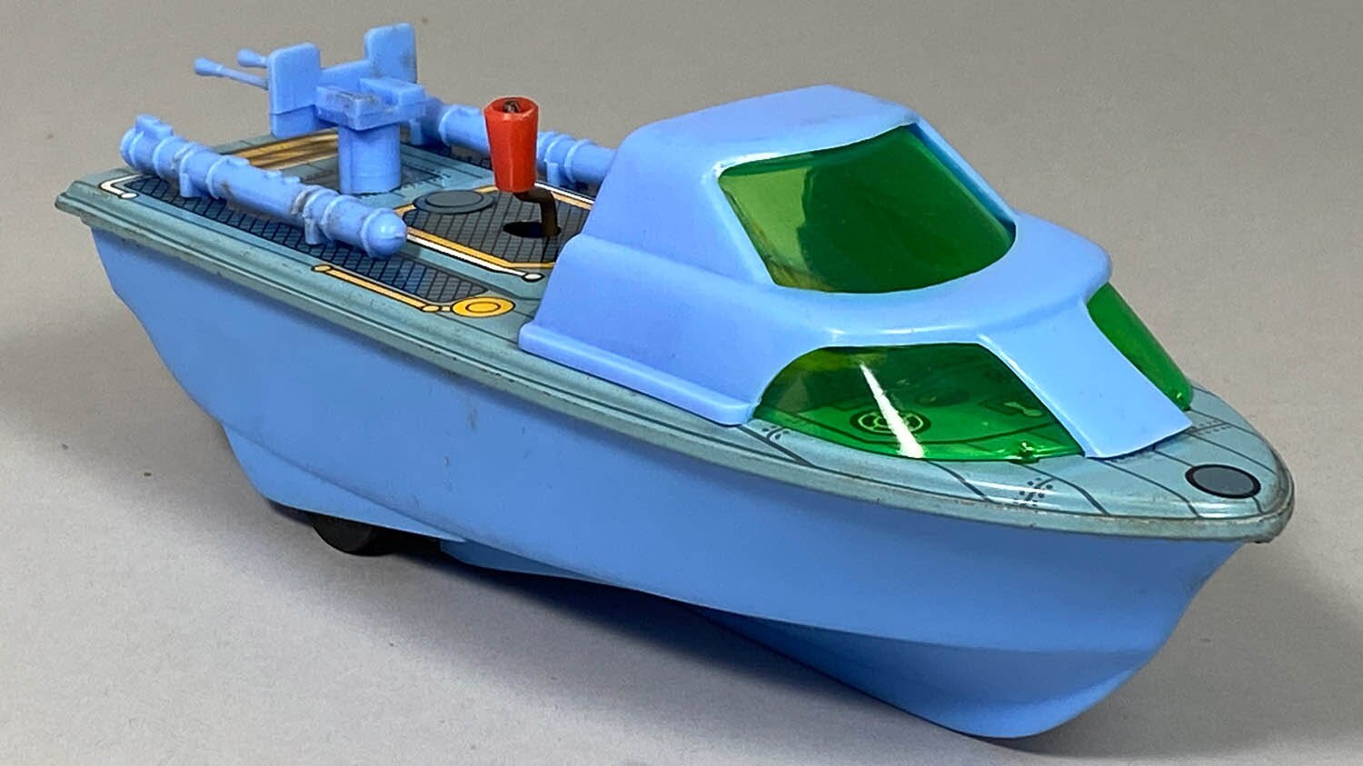 [1434] 水陸両用 魚雷艇