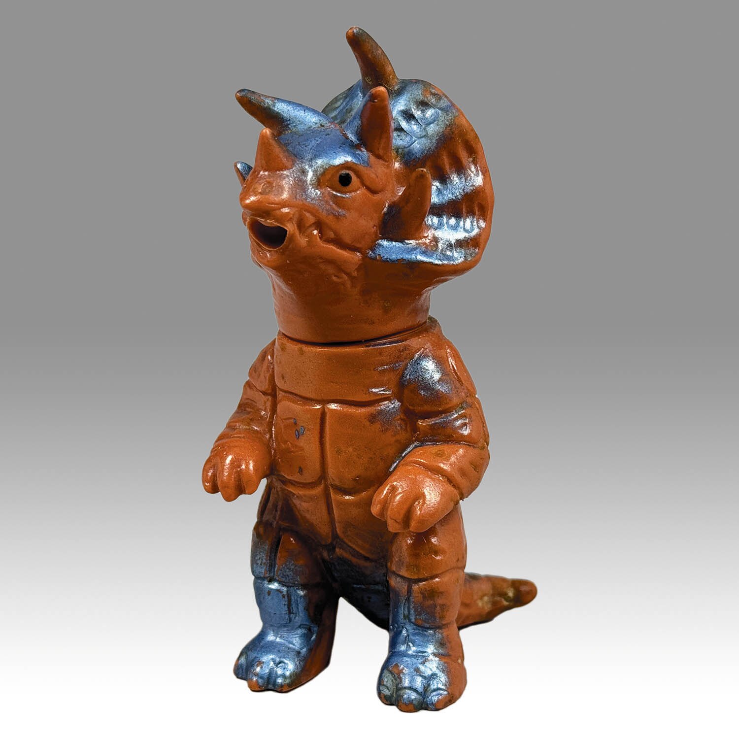 Six-horned Kaiju, brown molding