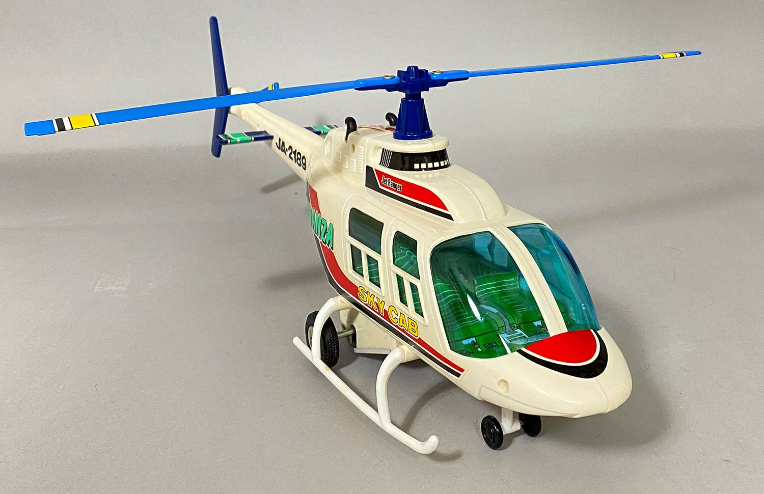 【引取り限定】カルト ジェットレンジャー ヘリコプター スケールモデル Amazon.co.jp: BELL206ジェットレンジャーダイキャスト1/72