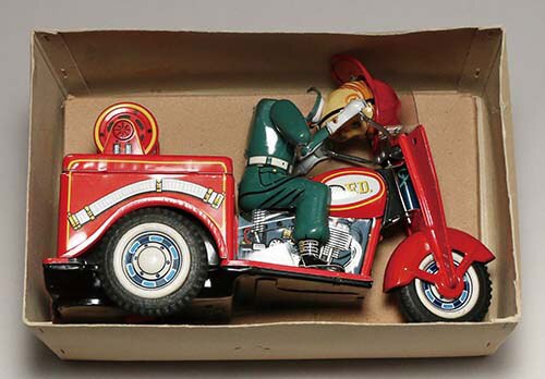 野村トーイ ファイヤー トライサイクル(FIRE TRICYCLE)箱付 野村トーイ ファイヤー トライサイクル(FIRE TRICYCLE)箱付