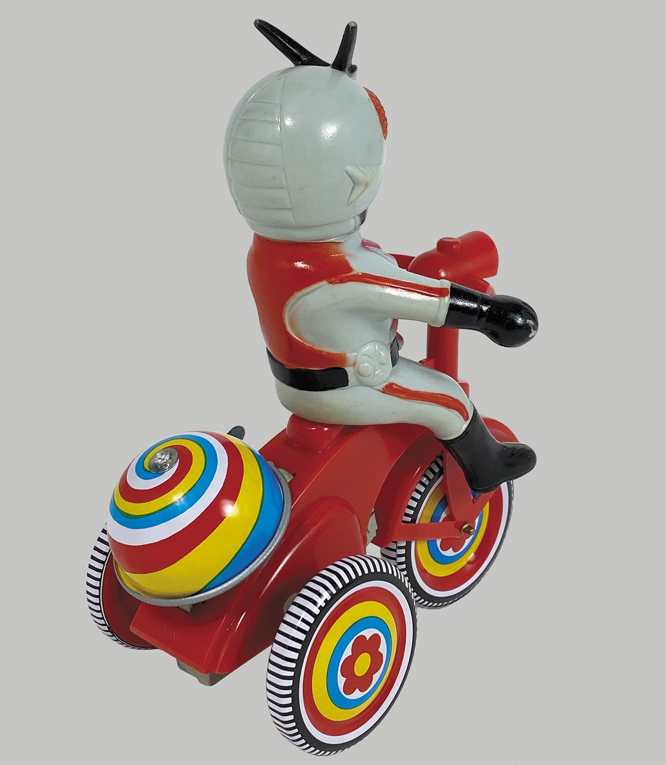 人気ブランドの 1307] 大型三輪車 仮面ライダーX 特撮