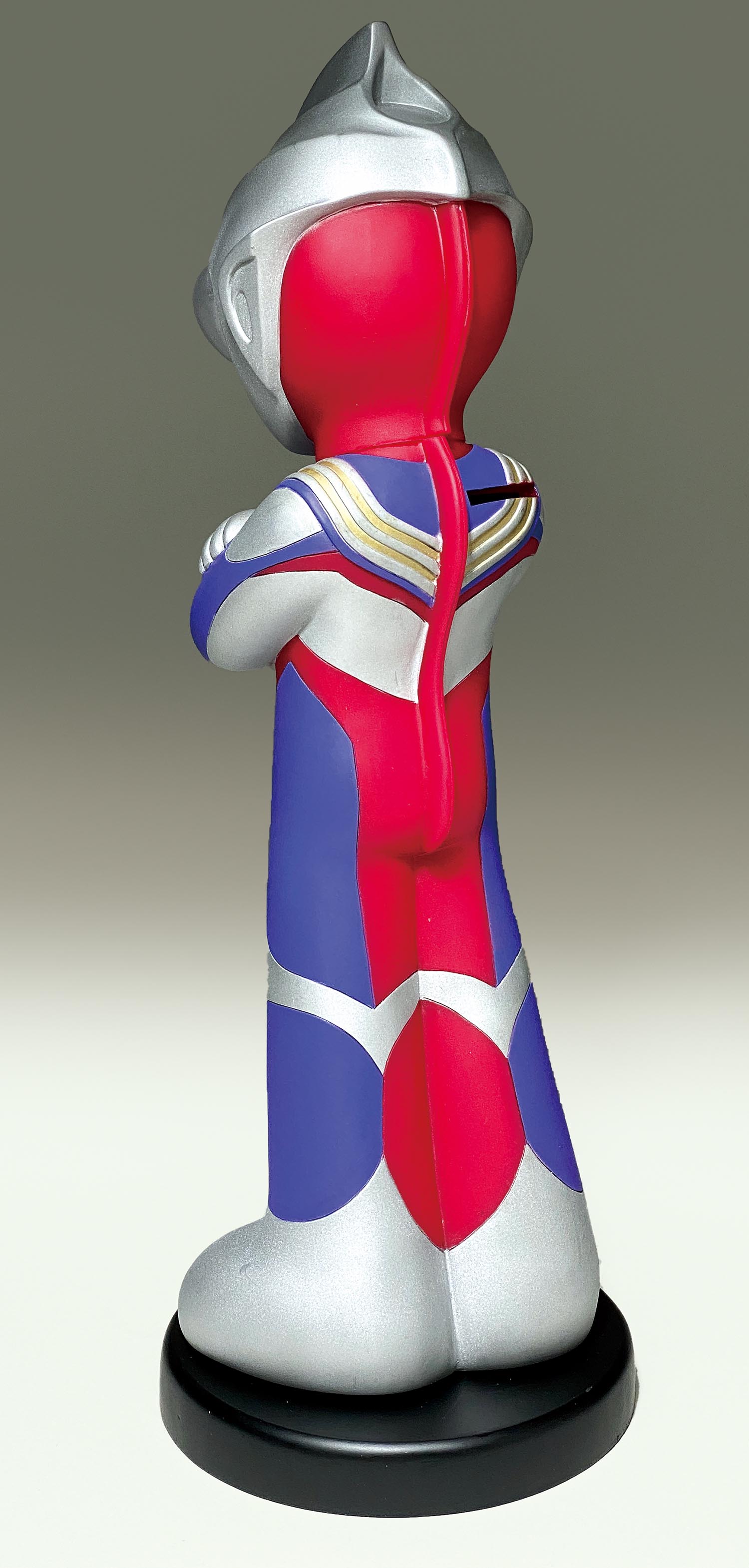 ラナ グリッターティガ 貯金箱 ディスプレイ台座付き ラナ ウルトラマンティガ 貯金箱 ディスプレイ台座付き