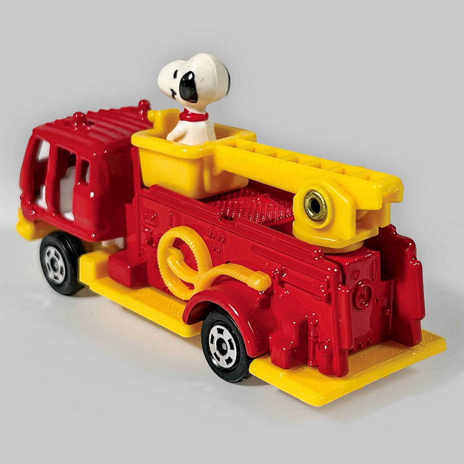 5418] ハッピーカー 消防車(赤/イエローシャーシ)黄緑箱 C1