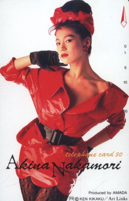 中森明菜　B2サイズ　ポスター　当時品　ゼブラ　スーツ 中森明菜 B2サイズ ポスター 当時品 ゼブラ スーツ ストライプ
