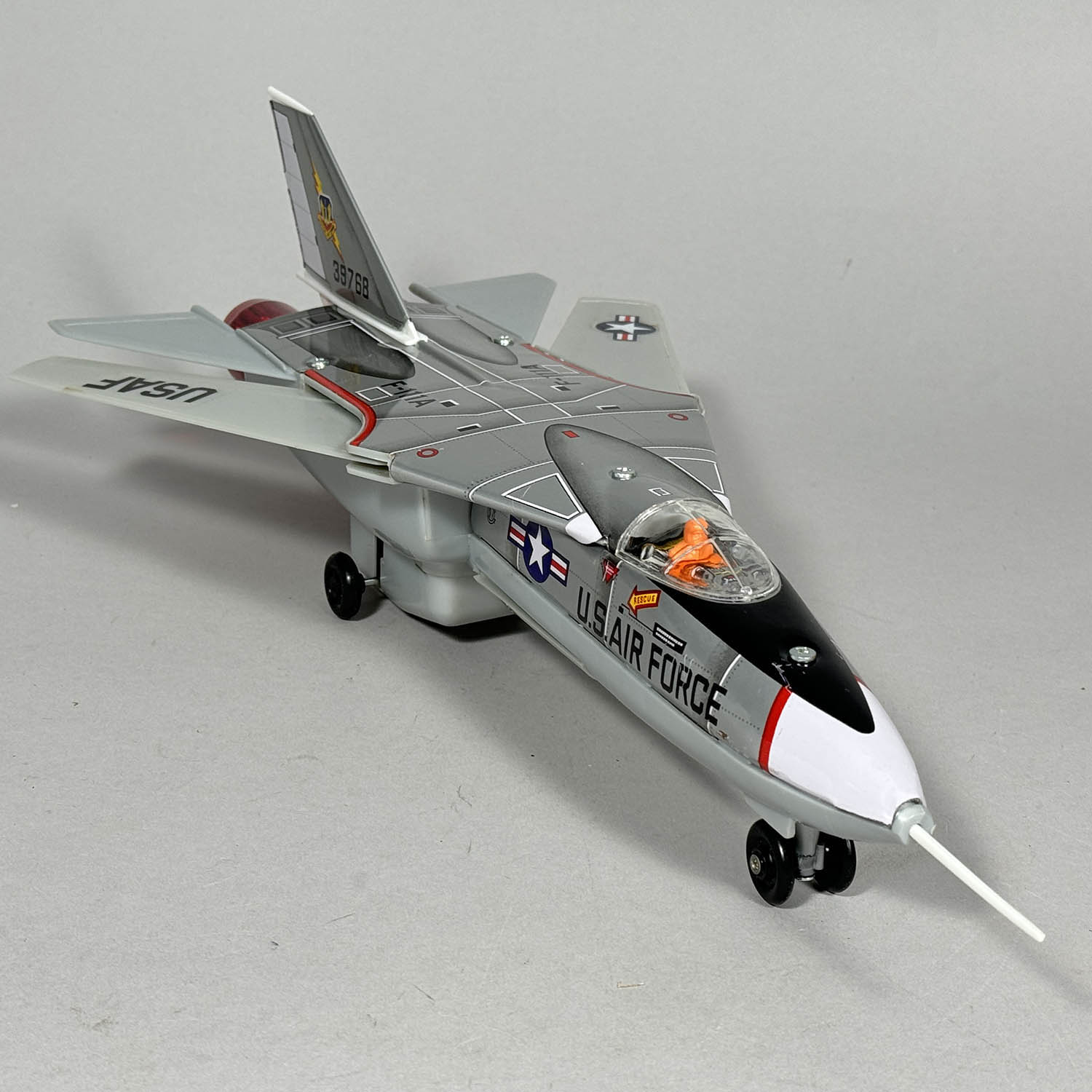 1532] グラマン F111A 戦闘機