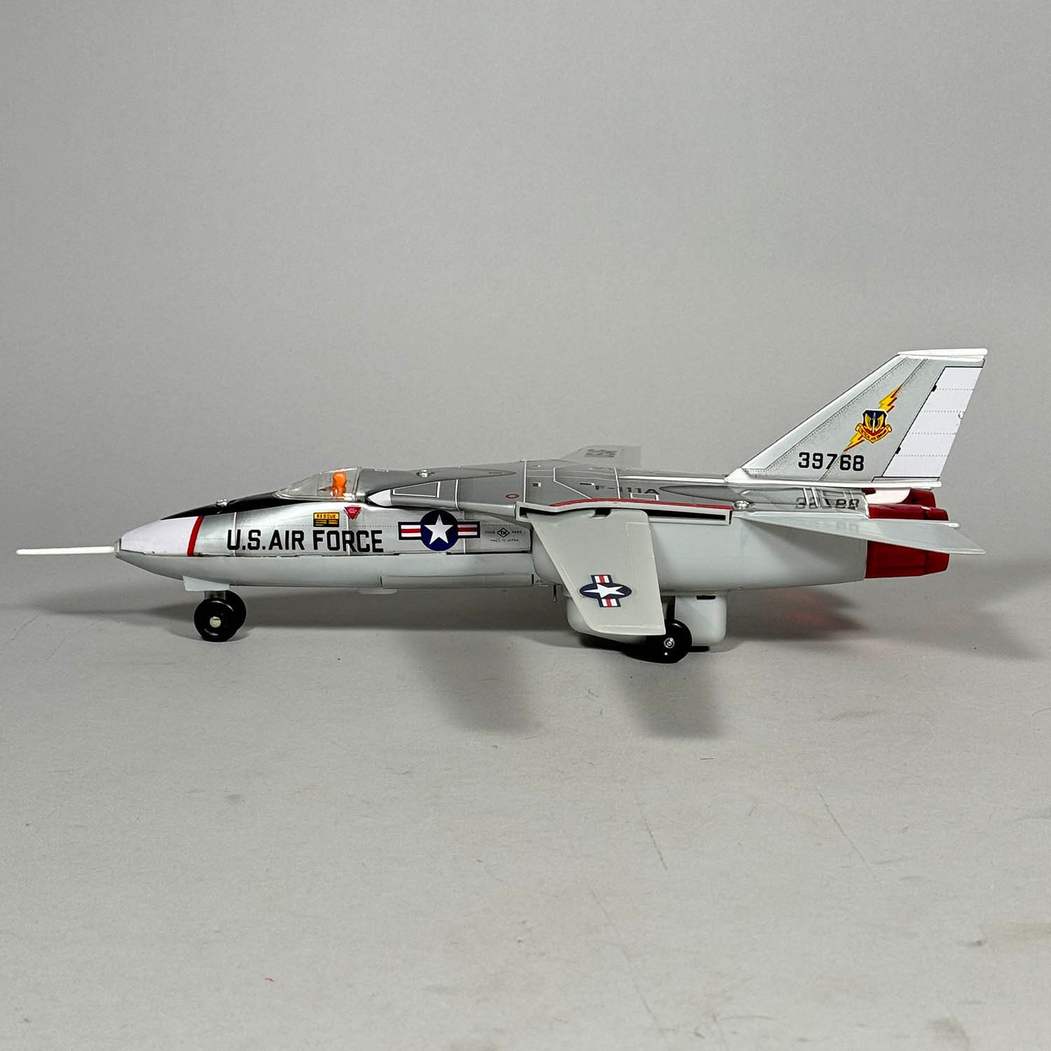 希少 動作品 野村トーイ グラマン F111A ジェットファイター ブリキ 希少 動作品 野村トーイ グラマン F111A ジェットファイター