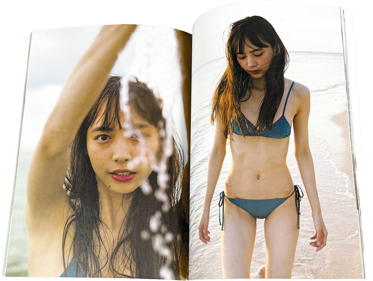 8594] 東京ニュース通信社/撮影:細居幸次郎「井桁弘恵 直筆