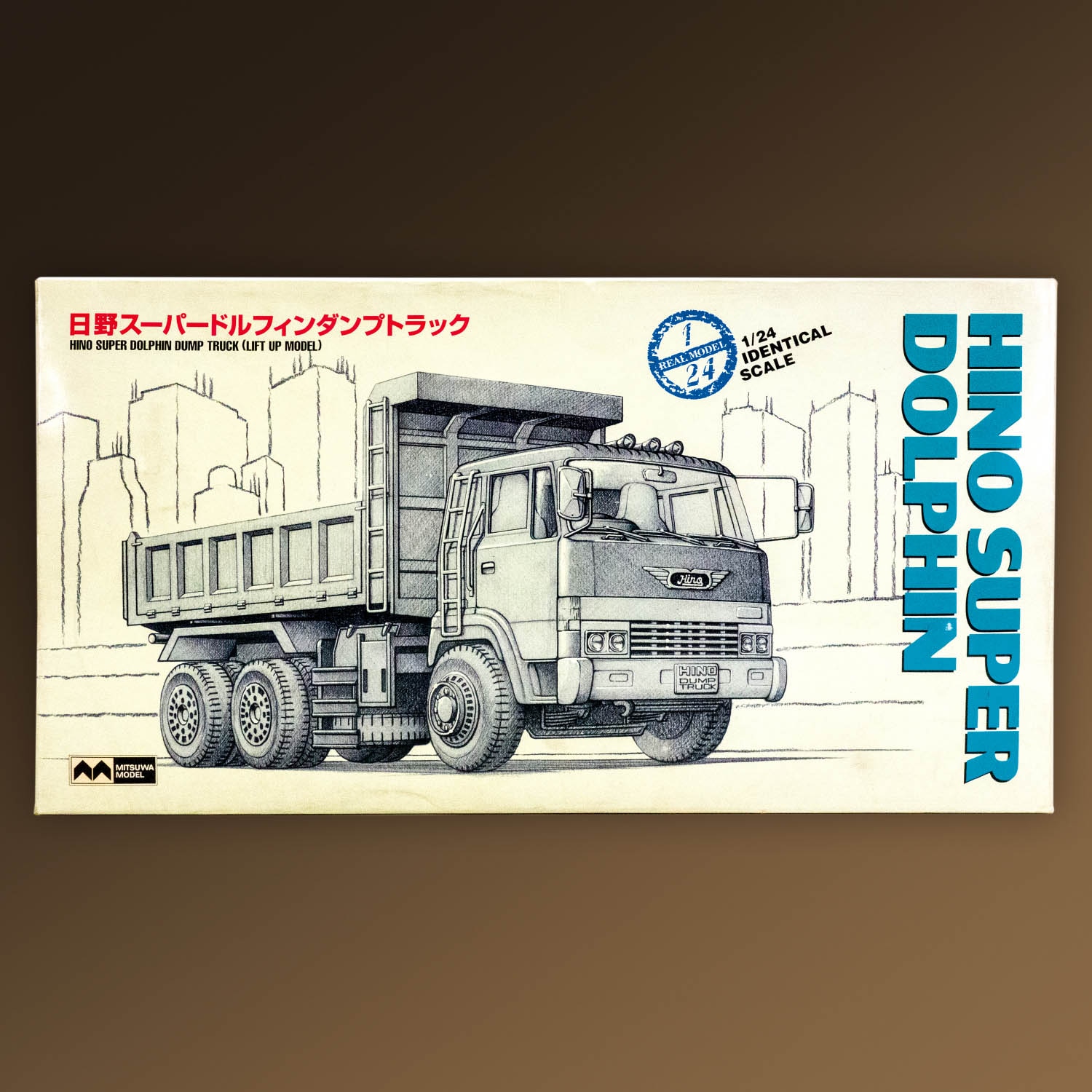 1:24 Hino Super Dolphin Tractor and Car Transporter Trailer