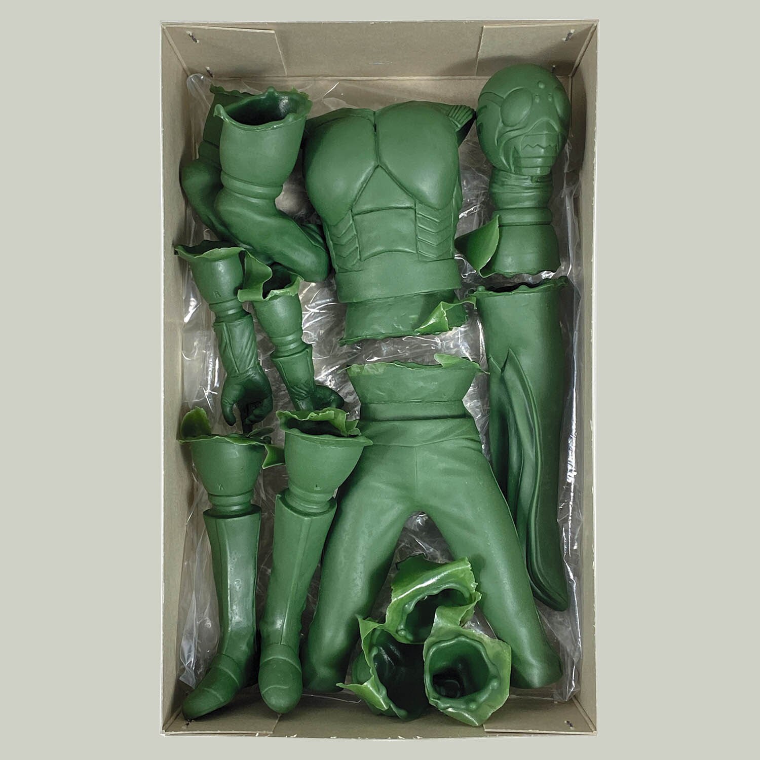 1634] スカイライダー 1/6スケールソフビキット