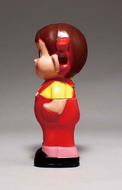 不二家クリスマスセール菓子詰合せペコちゃん型容器箱付 今年は不二家のペコちゃんとのコラボ！「クリスマス募金箱」を先着3000