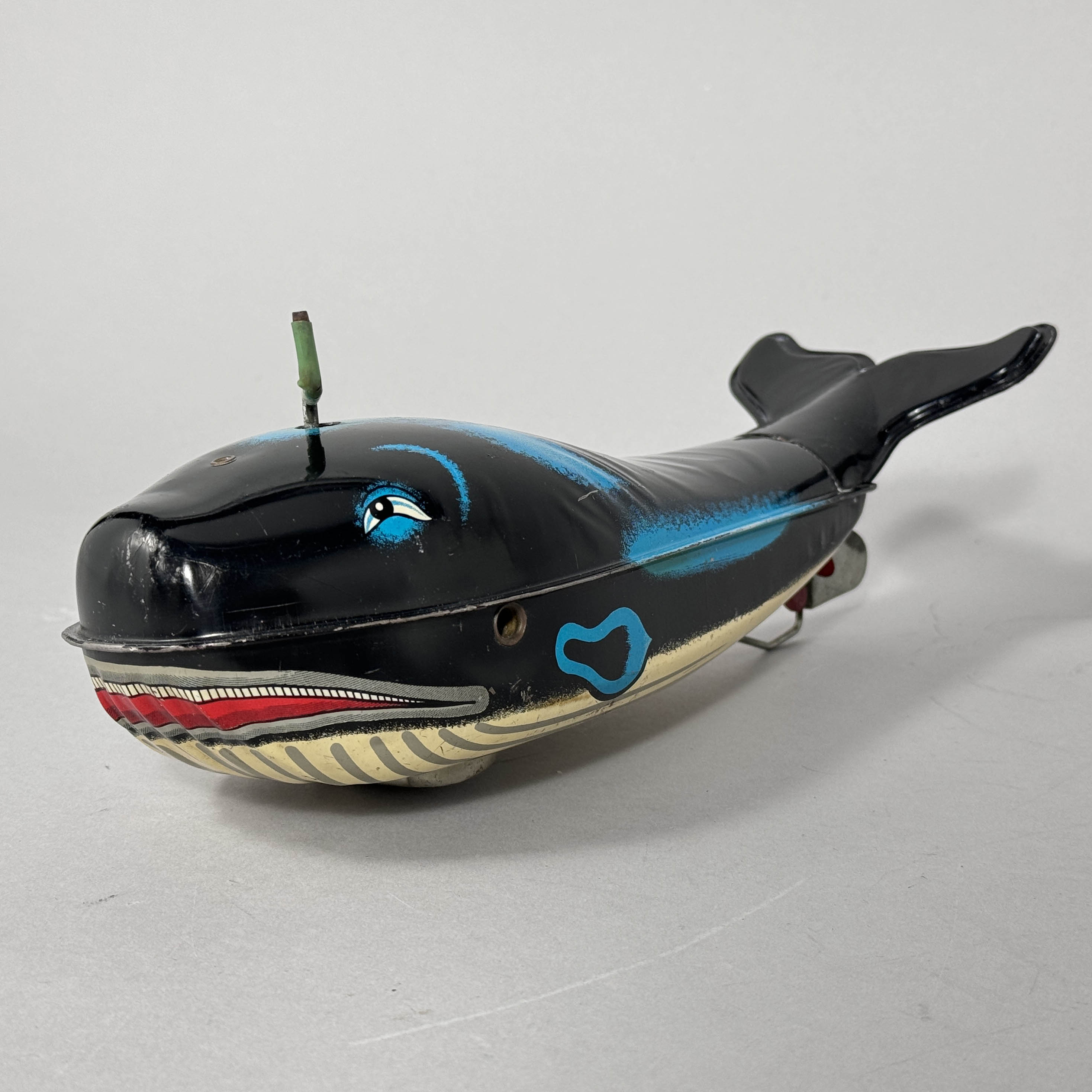 6032] クジラのフリクションブリキ