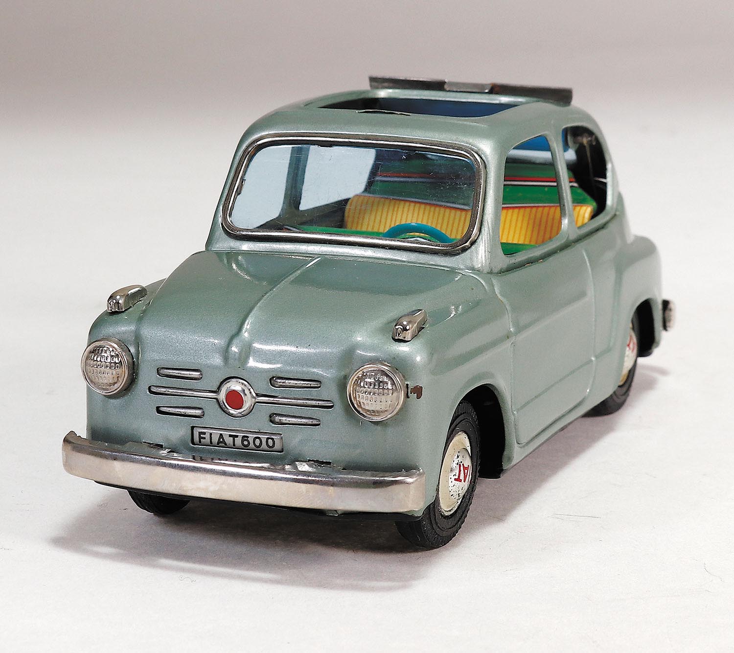 ブリキ フィアット  600  FIAT フイアット コンバーチブル  バンダイ バンダイ フィアット600コンバーチブル メタリックグリーン