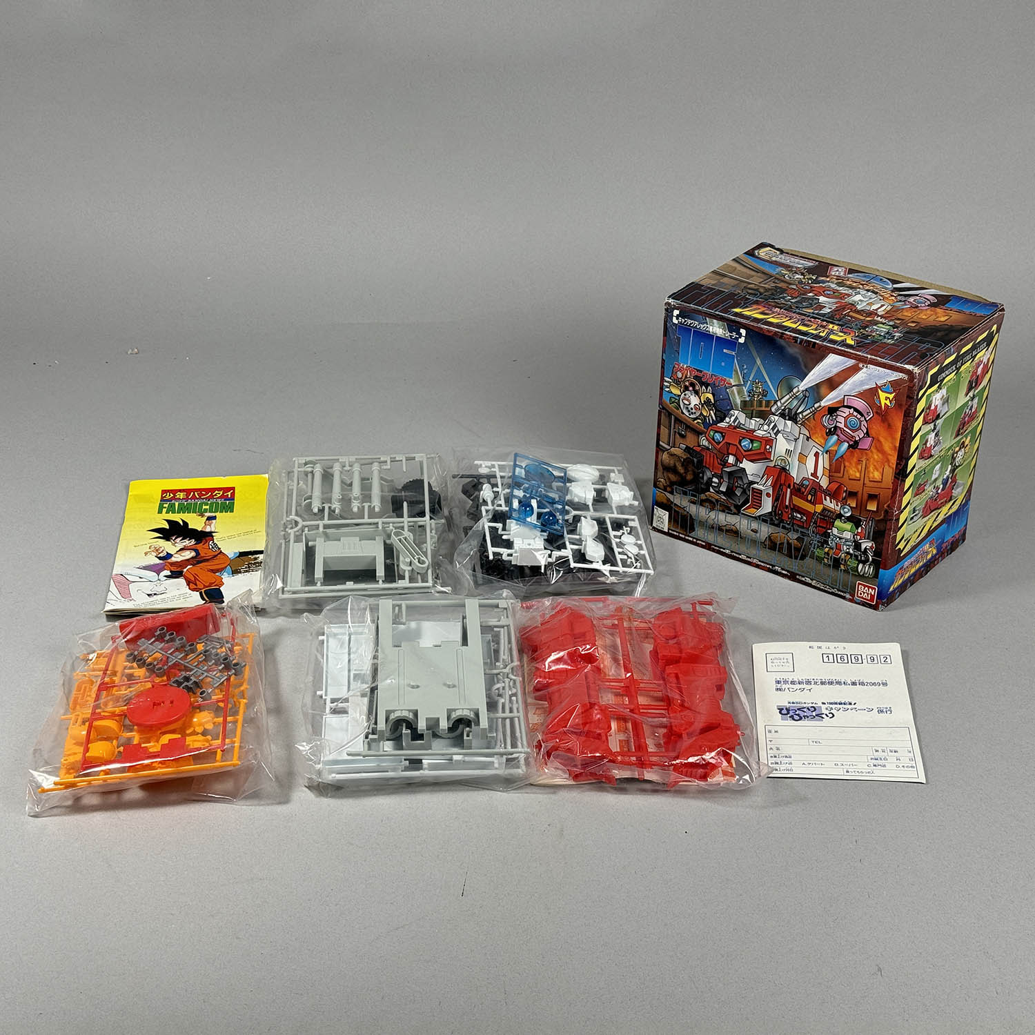 元祖 SDガンダムワールド 宇宙海賊騎士キャプテンレッド