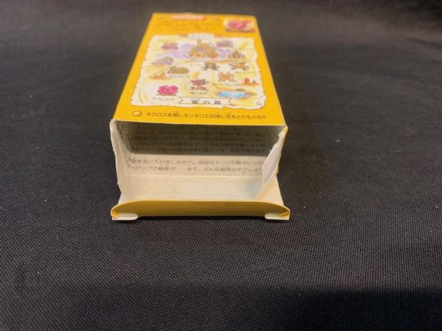 HITO-SUZIオークション】ロッテ ネクロスの要塞 第8弾 下箱