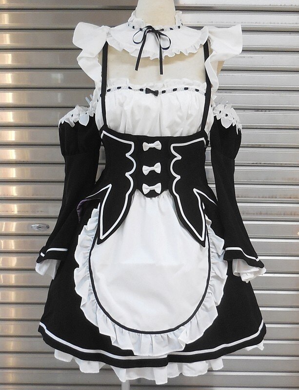 【大幅に値下げしました】COSPATIO製 リゼロ レム ラム メイド服 COSPATIO製 リゼロ レム ラム メイド服