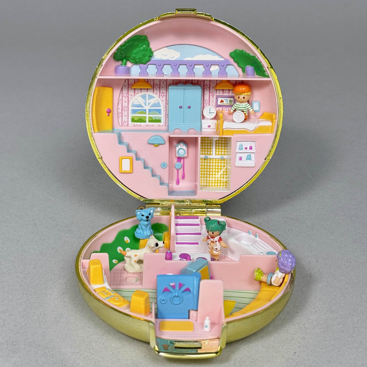 5522] 虹の妖精エンジェルポケット 伝説のコンパクト 金色になっ