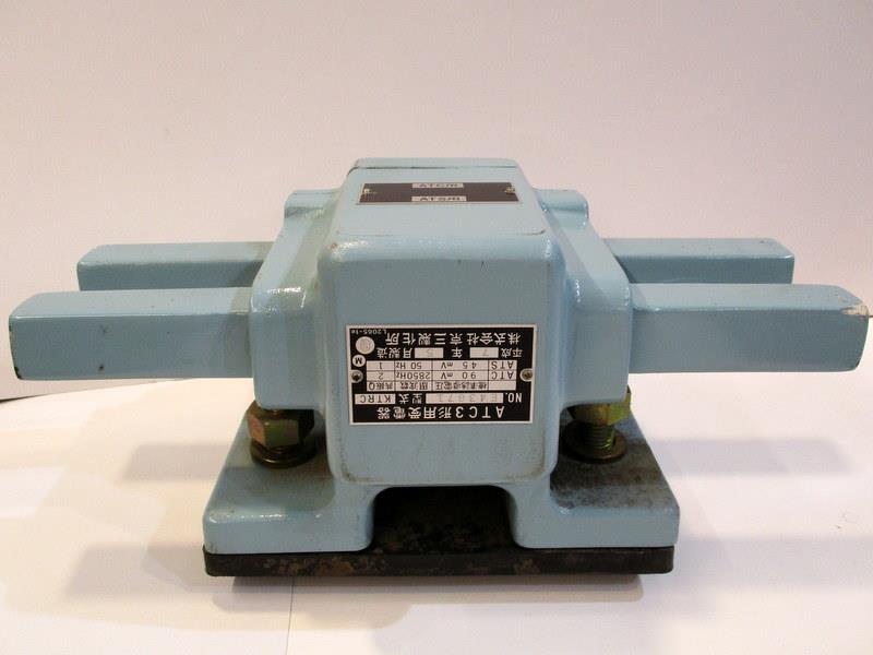 信号機本物 京三製作所車両用 【匿名配送】国鉄 電気機関車 ATS復帰