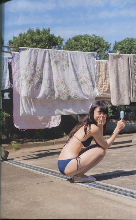 山谷花純 直筆サイン本「山谷花純写真集 baby's breath」