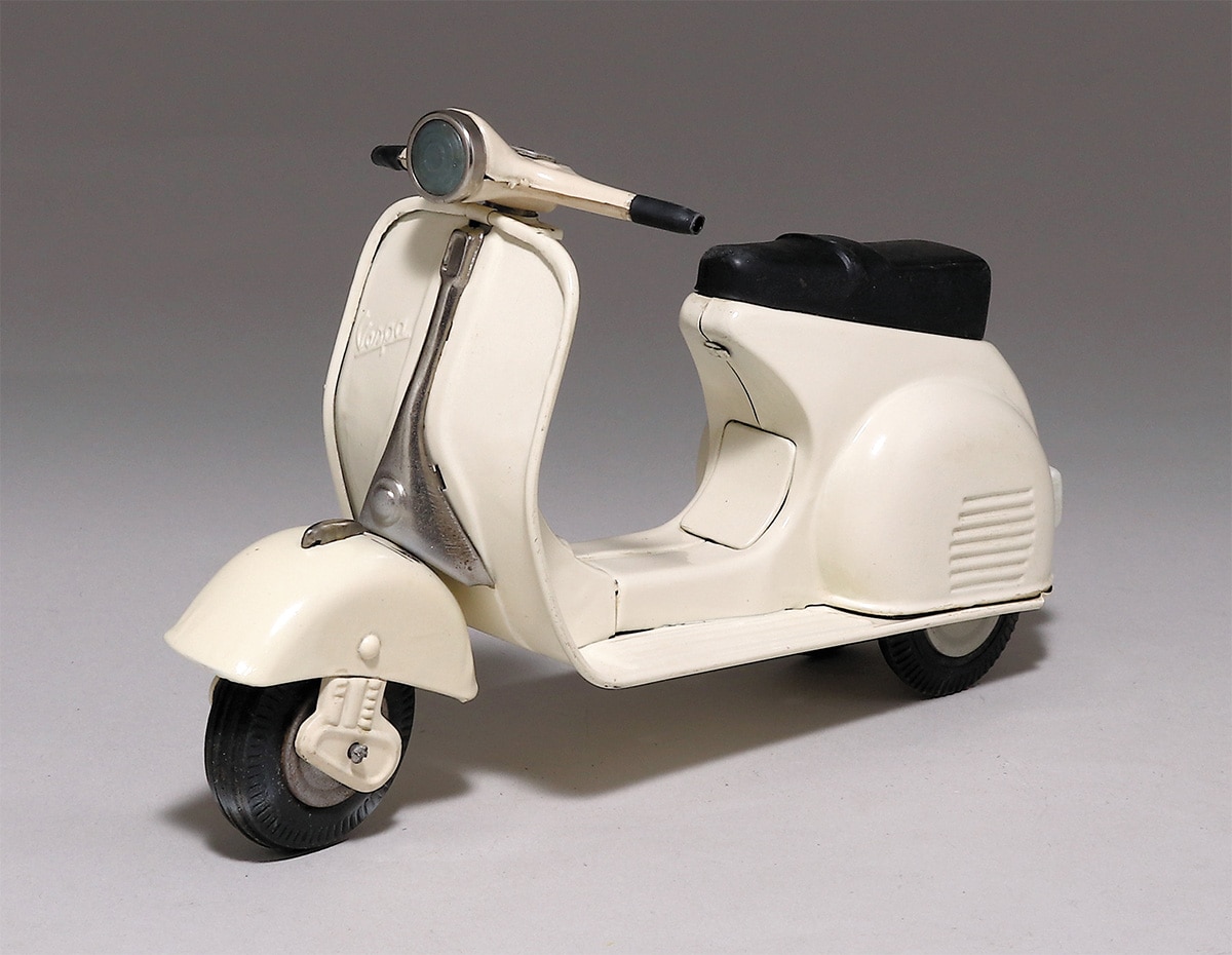 BCバンダイ ベスパ GS アイボリー