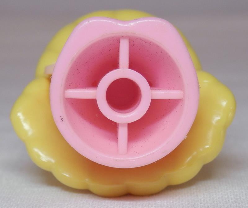 1976年貴重品！黄色髪ララのぬいぐるみLittleTwin Starsサンリオ サンリオ/タカラ リトルツインスターズ キキララ こえだちゃん