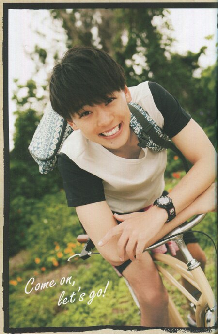 竹内涼真 直筆サイン本「Ryomania竹内涼真1st PHOTO BOOK」