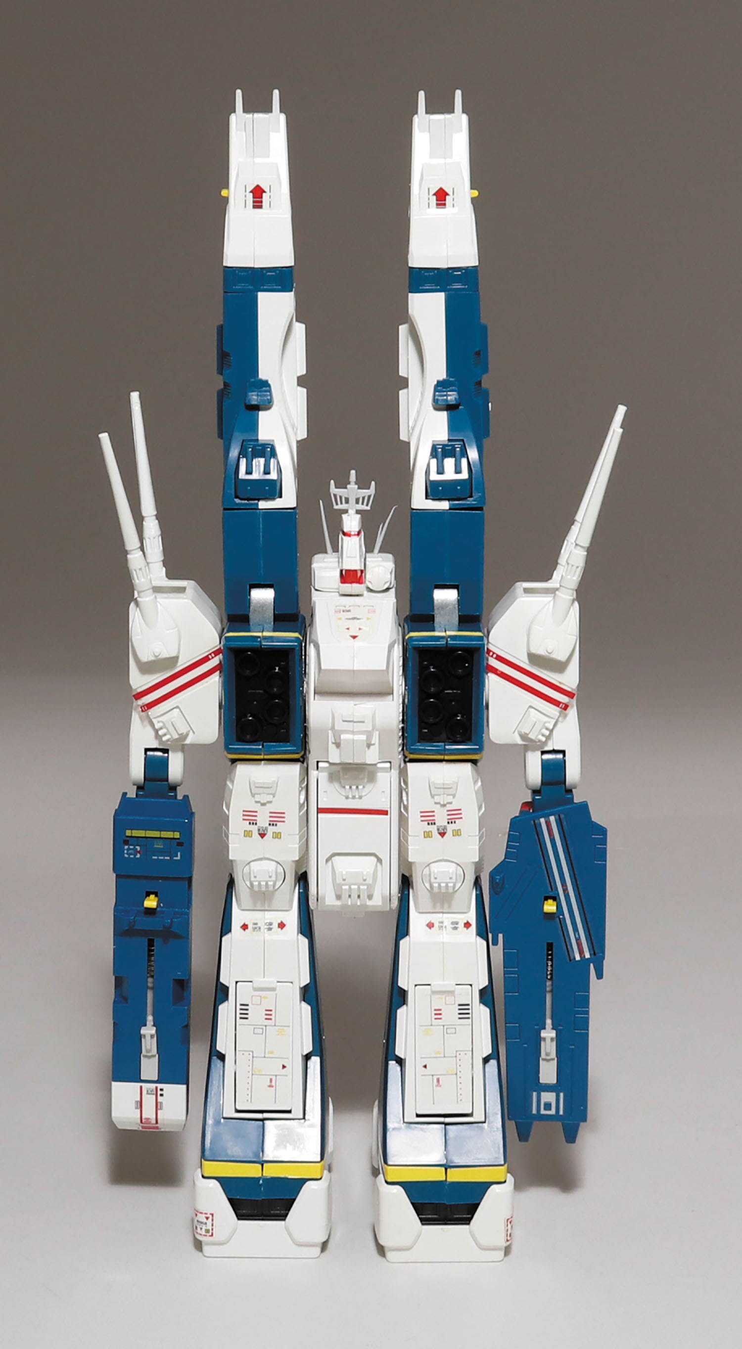 タカトクトイス　マクロスSDF-1 マクロス強攻型　1/6300 タカトクトイス SDF-1 マクロス強攻型