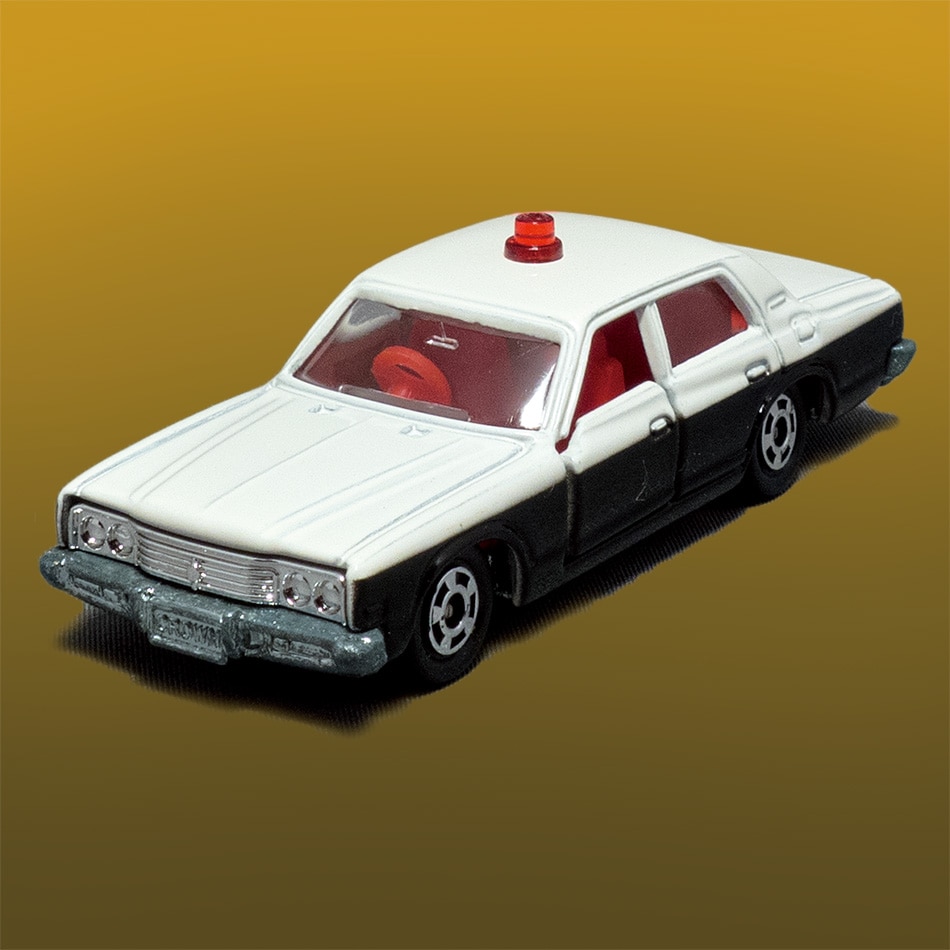 トミカ&ブック Vol.3 緊急出動車 ヴィンテージ トミカリミテッドヴィンテージネオ LVーN363a 日産 スカイライン 4ドア 趣味・スポーツ・実用
