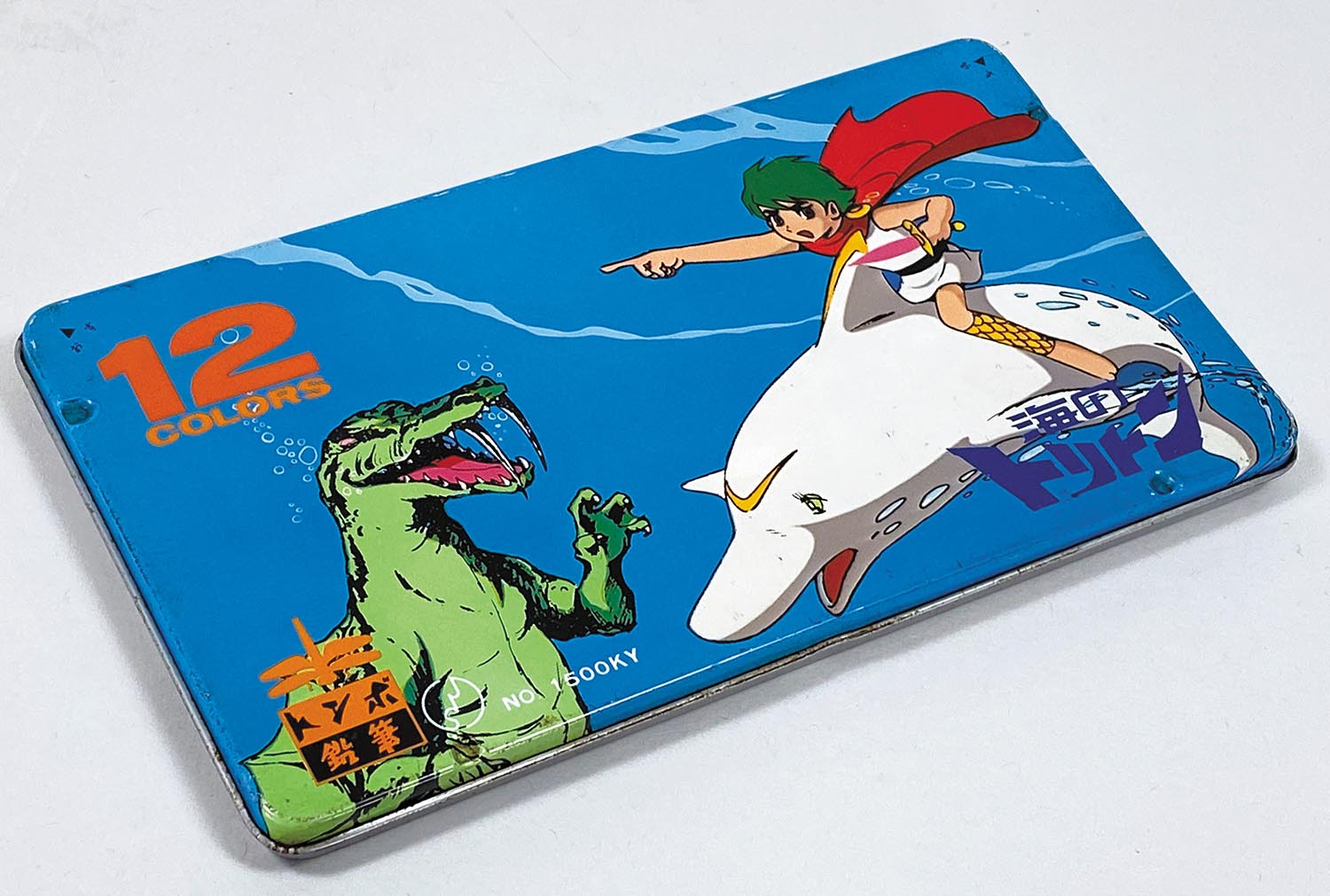 1577］ トンボ鉛筆 海のトリトン 色鉛筆 12色 トリトンと