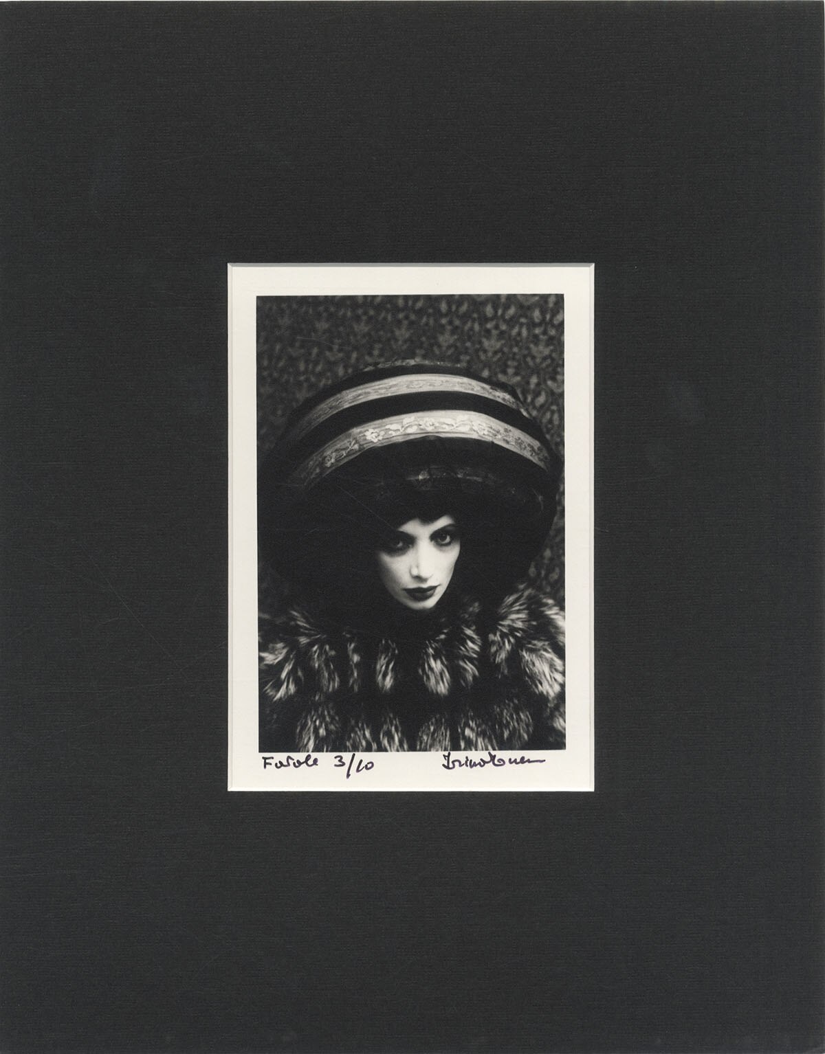 イリナ・イオネスコ直筆サイン入り オリジナルプリント」