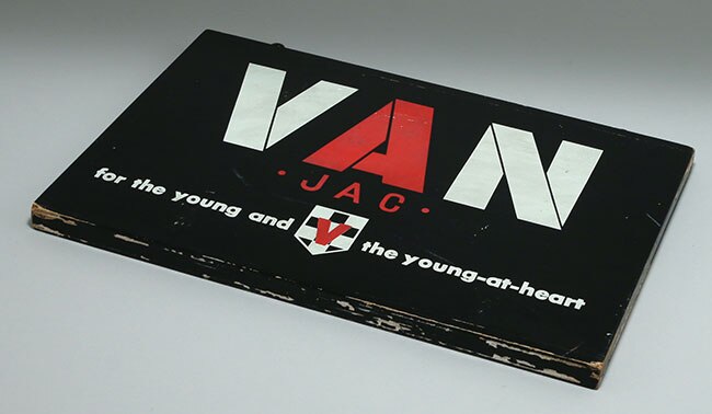 VAN JAC 木製看板 黒
