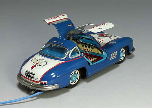 バンダイ 鉄腕アトムパトカー