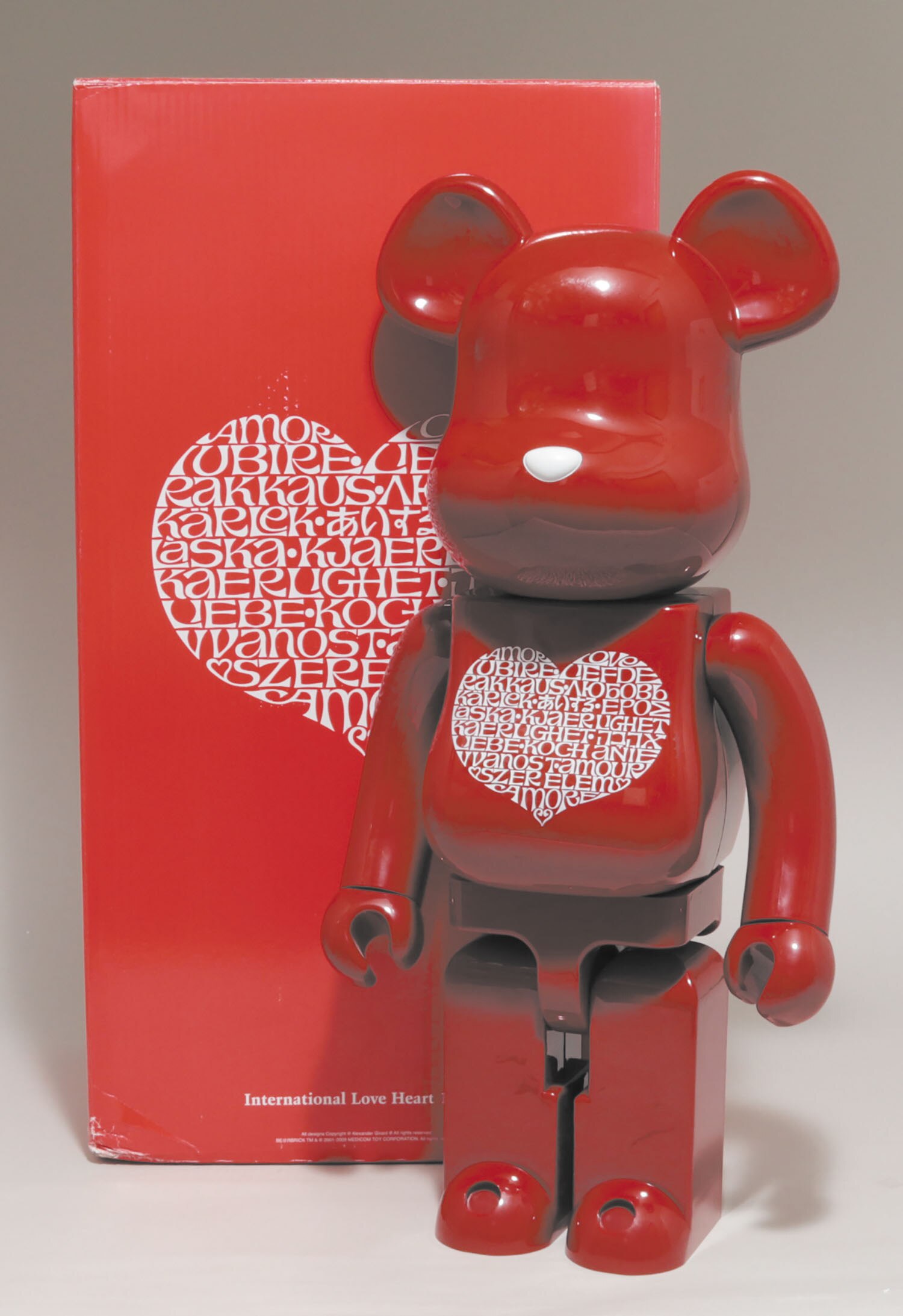 メディコムトイ BE@RBRICK 1000％ International Love Heart