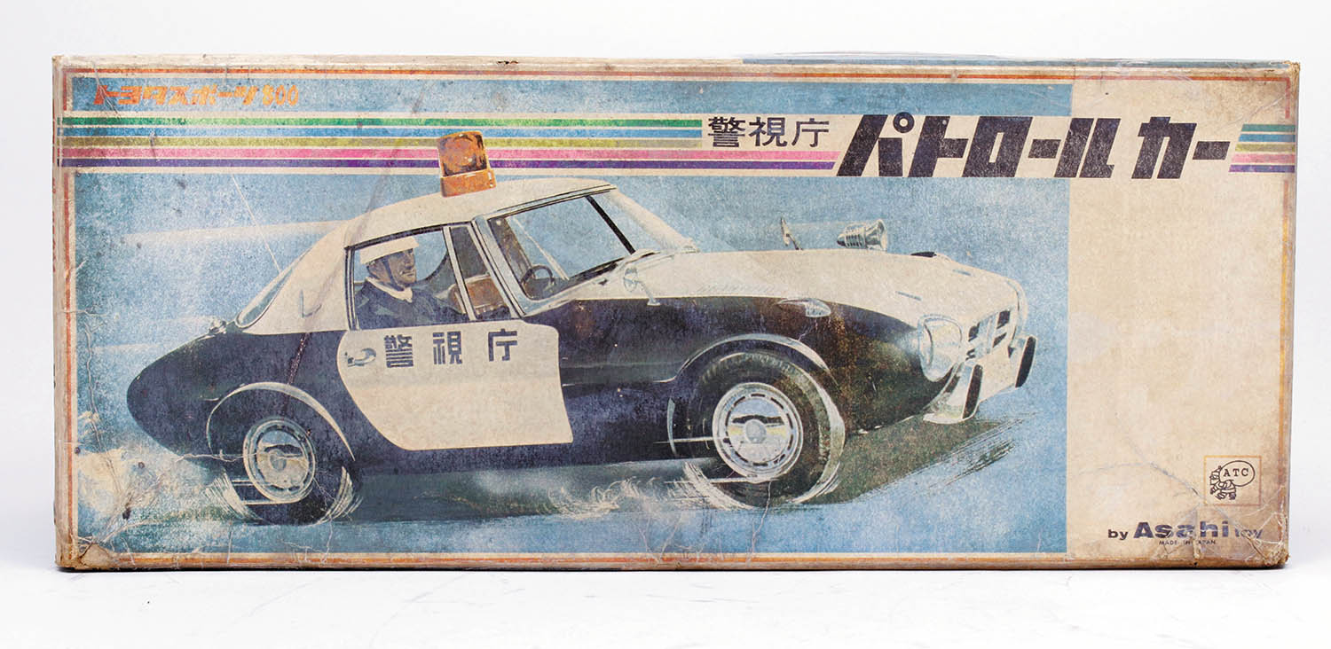 アサヒ玩具 トヨタスポーツ800 警視庁パトロールカー/箱にST