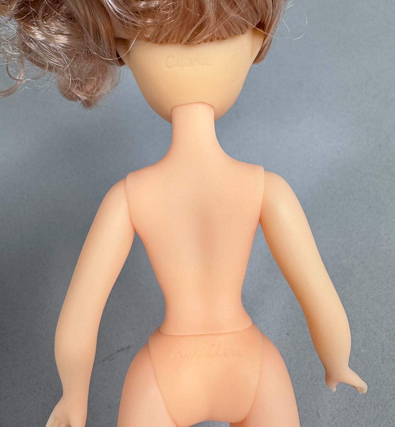 Yvelyhouse KukuClara Clara Cozy Little Clara 2017