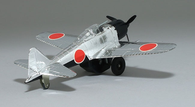 トープレ シルバー 発火 ゼロ戦