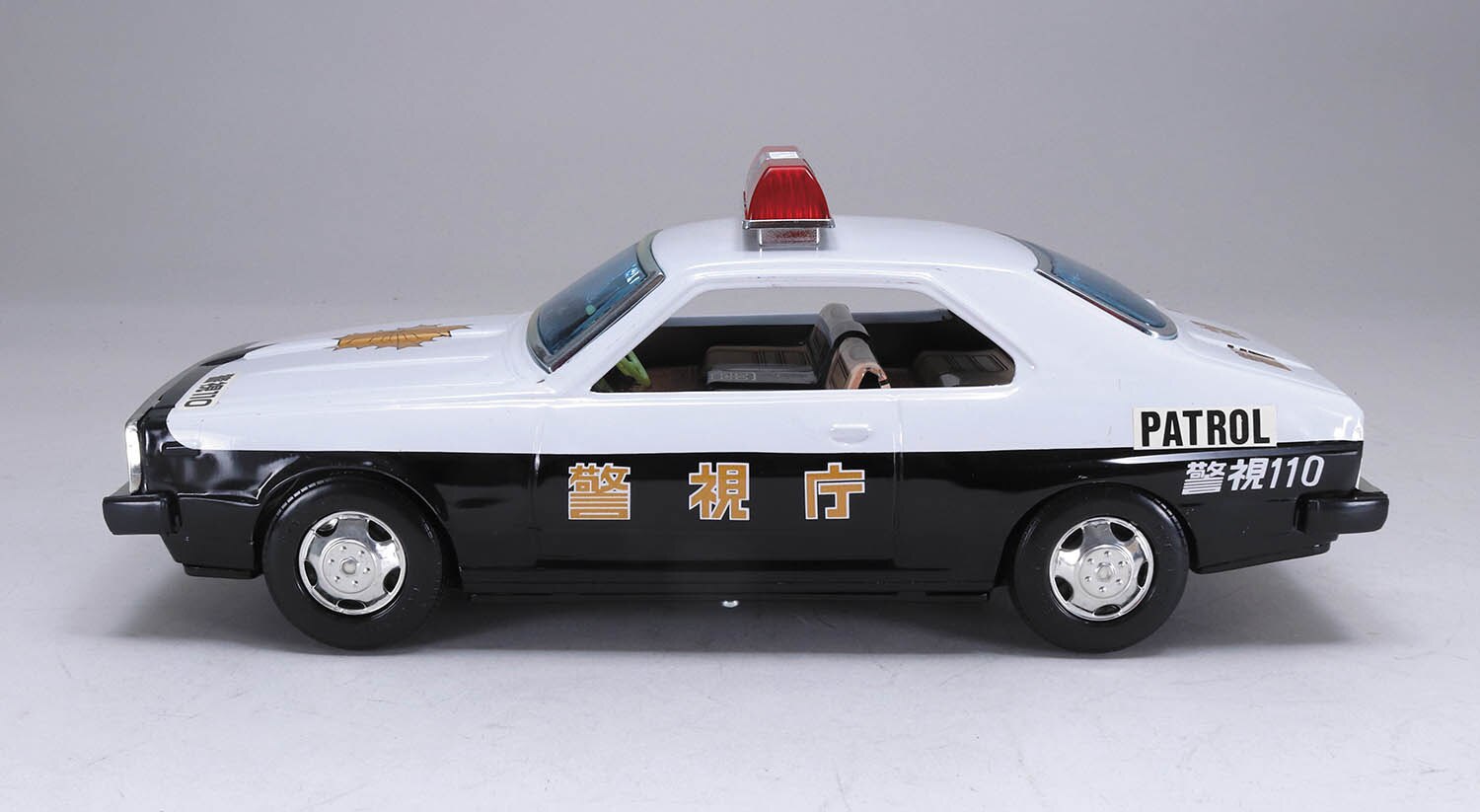 野村トーイ スカイラインパトカー