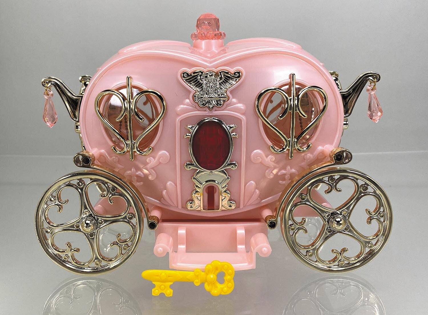 ﾊﾞﾝﾀﾞｲ ﾊﾛｰ!ﾚﾃﾞｨﾘﾝ 宝石の馬車 ﾊﾟｰﾙﾄﾞﾚｯｻｰ