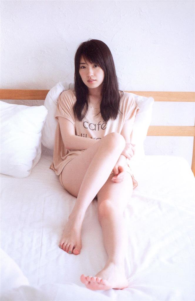 乃木坂46 高山一実 恋かもしれない 直筆サイン入り