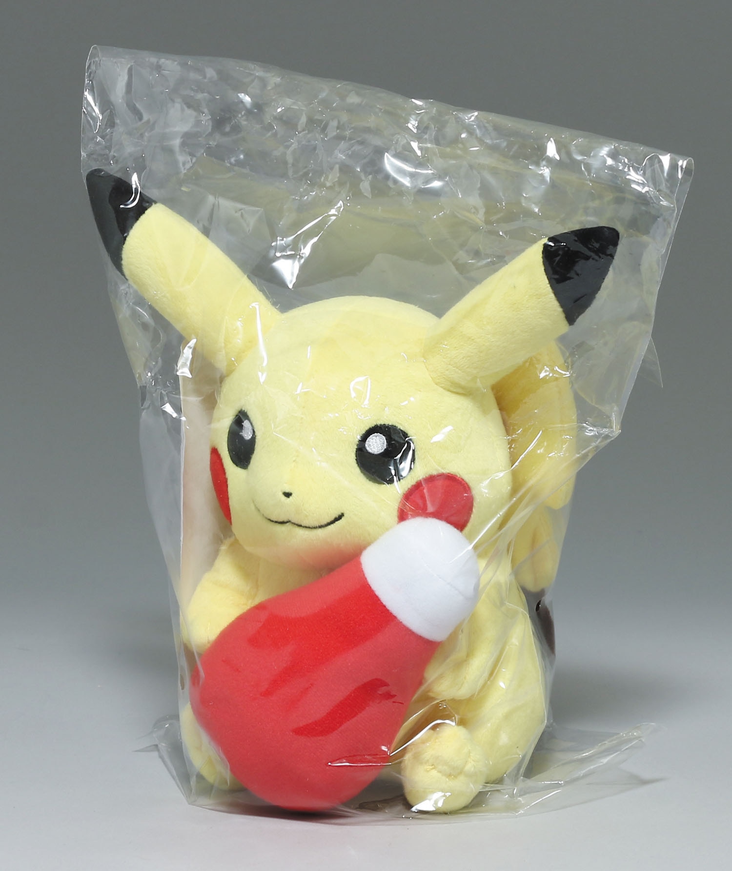 Pikachu top ketchup plush
